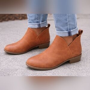 Chic Tan Ankle Booties for Women